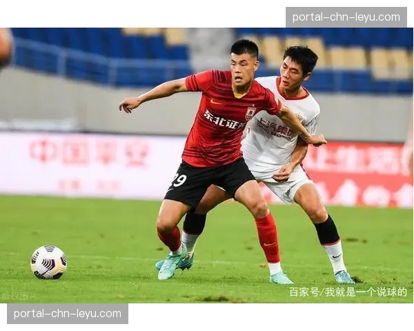 从两球落后到三球逆转，深度复盘里昂战胜蒙彼利埃关键节点